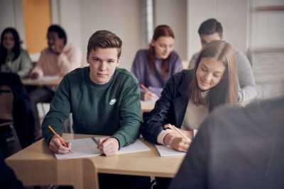 Elever i ett klassrum